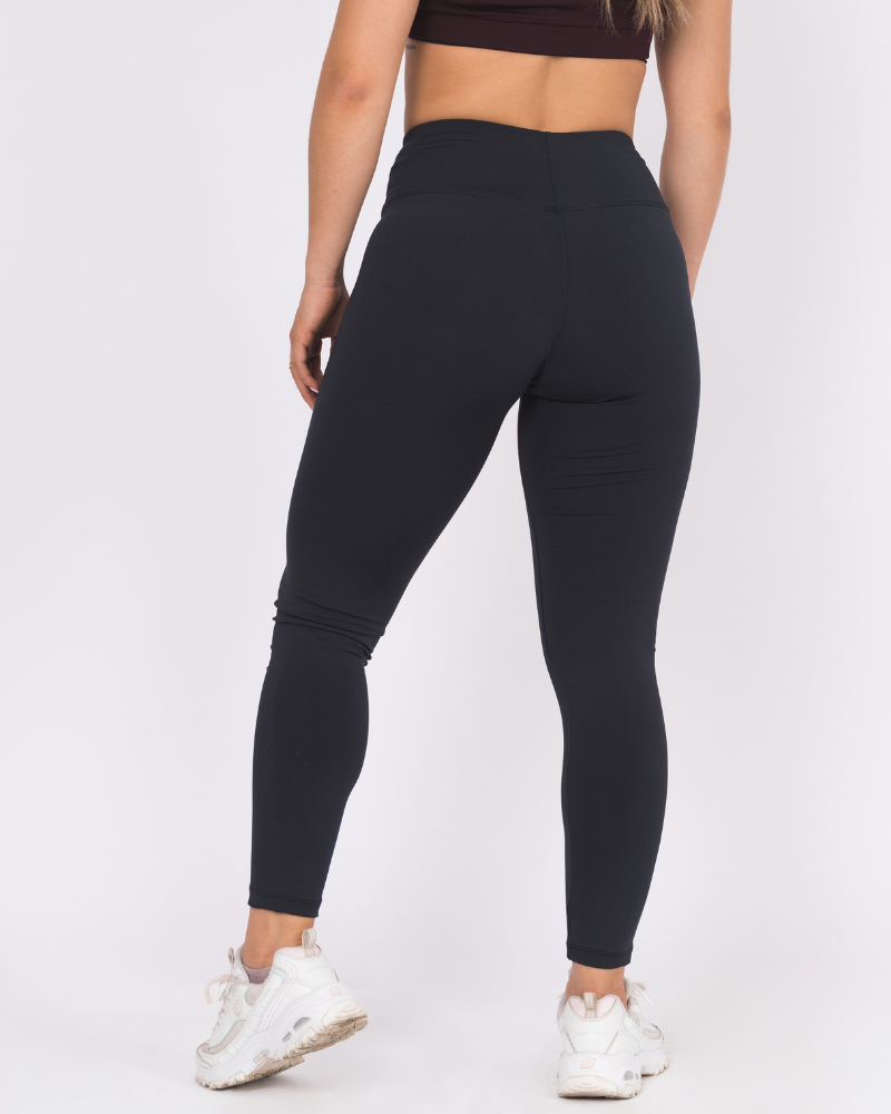 LEGGIN DEPORTIVA NEGRA