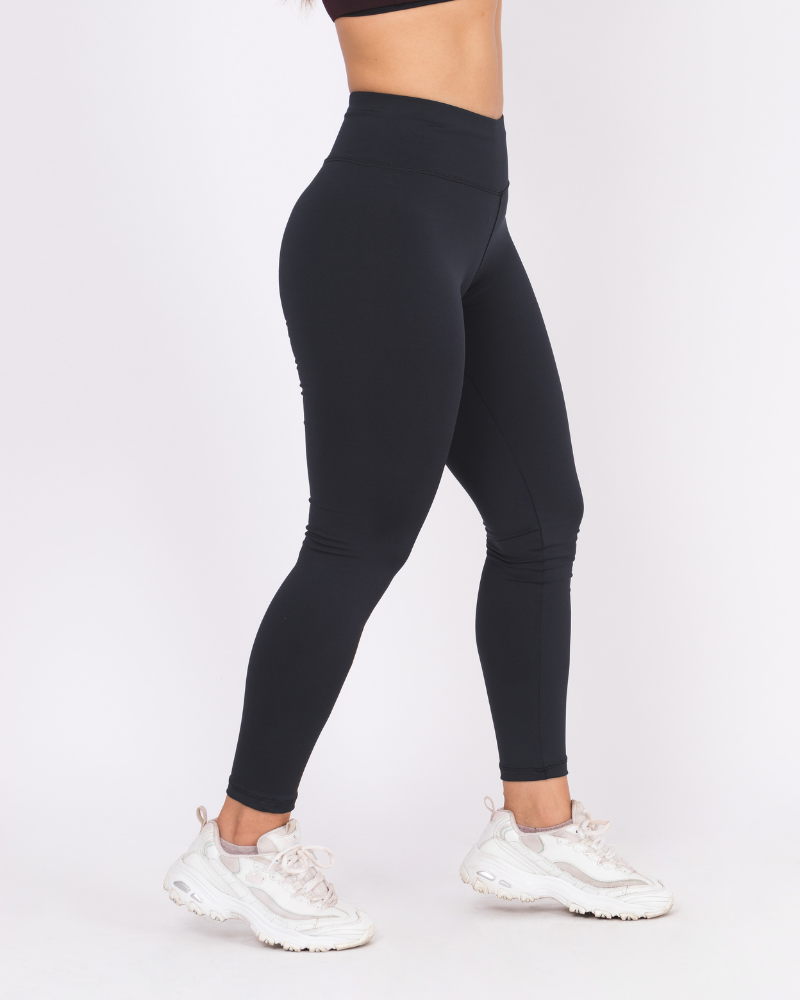 LEGGIN DEPORTIVA NEGRA